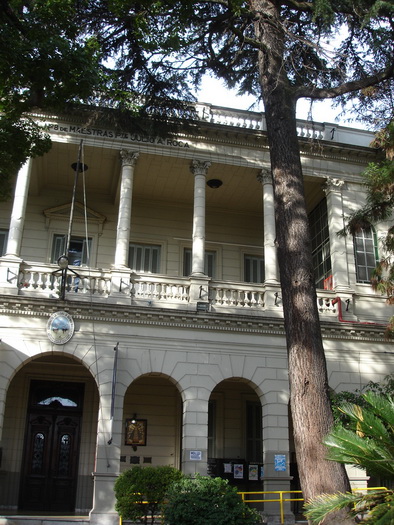 Centro de salud Dr. Cesar Milstein en San Cristobal