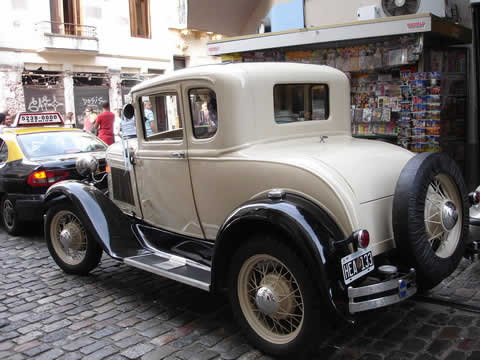 Auto antiguo